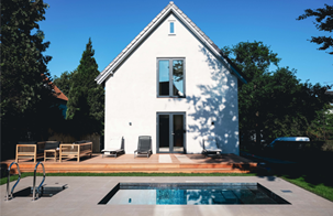 iPool pool and plunge pool installation at Brønshøj, Denmark